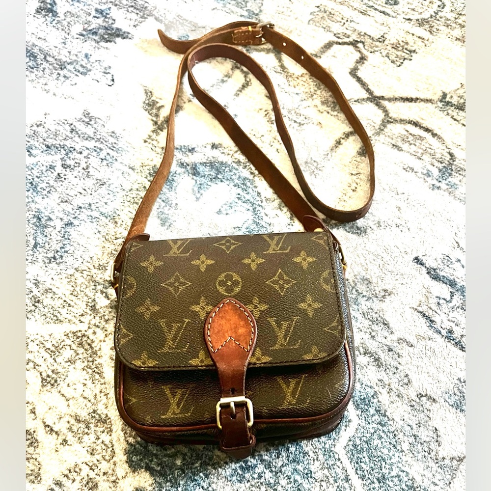 LOUIS VUITTON Vintage 1988 Monogram Canvas Cartouchiere PM Bag RARE 🔥 - Picture 2 of 7